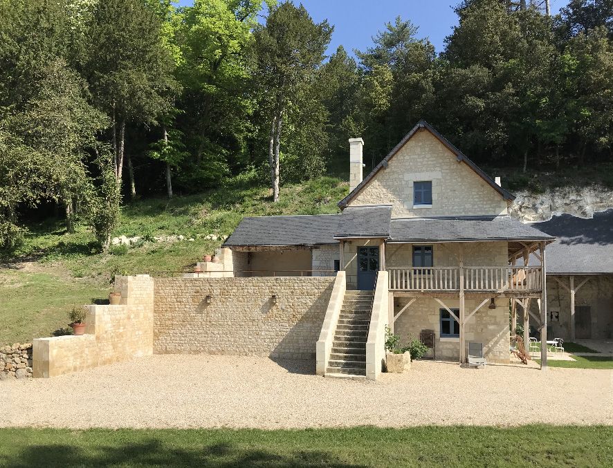 Gîtes RELAIS DE SONNAY- Le Trianon Isabelle de Maille