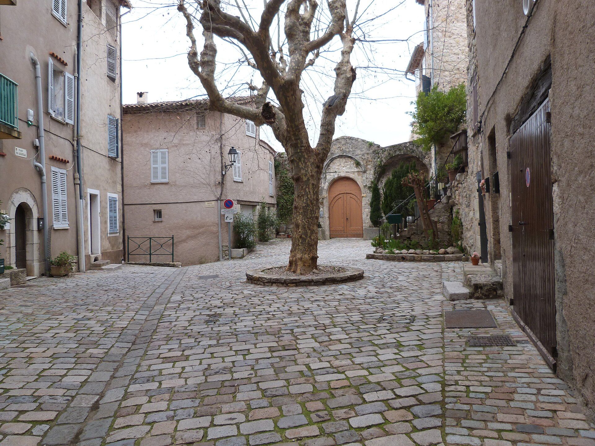 Bargemon et ses cascades