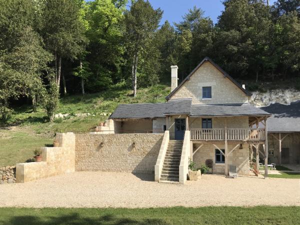 Gîtes RELAIS DE SONNAY- Le Trianon Isabelle de Maille