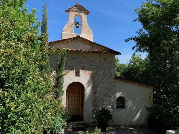 La chapelle du Domaine Saint Sauveur
