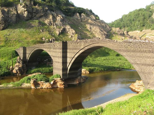 Gorges de la Truyère au Pont de Tréboul