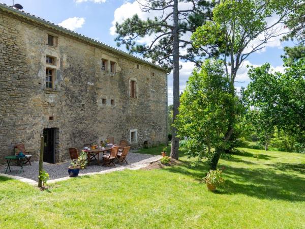 Séjournez à La Chadenède et découvrez toutes les richesses du Sud Ardèche