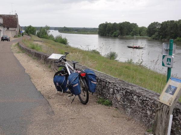 La Loire à vélo à Saint-Dyé-sur-Loire