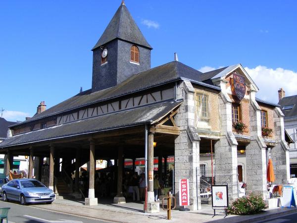 Bracieux et sa halle