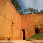 Mines d'ocre de Bruoux